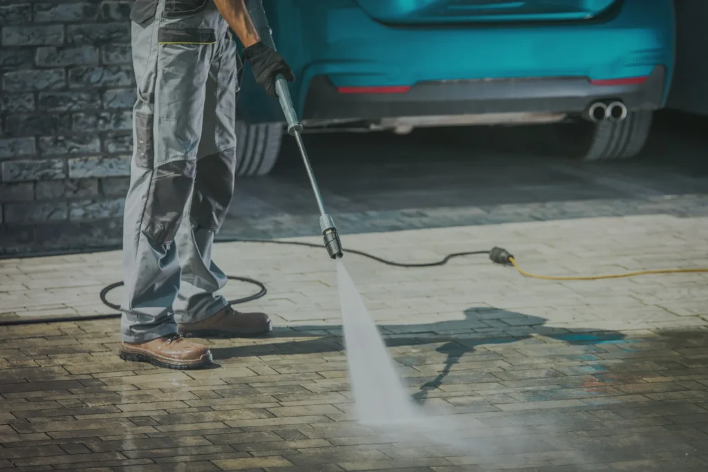 High-quality pressure washing for spotless patios, decks, and building exteriors – fast and reliable.